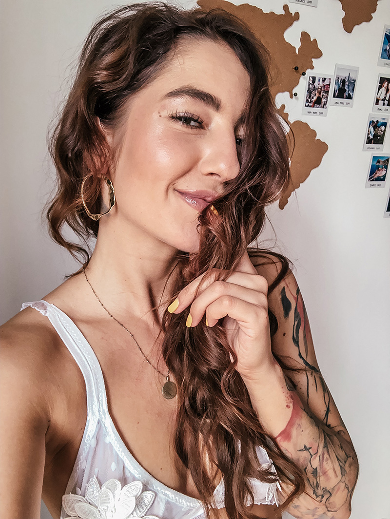 DOMINIKA | 26 | PRAHA