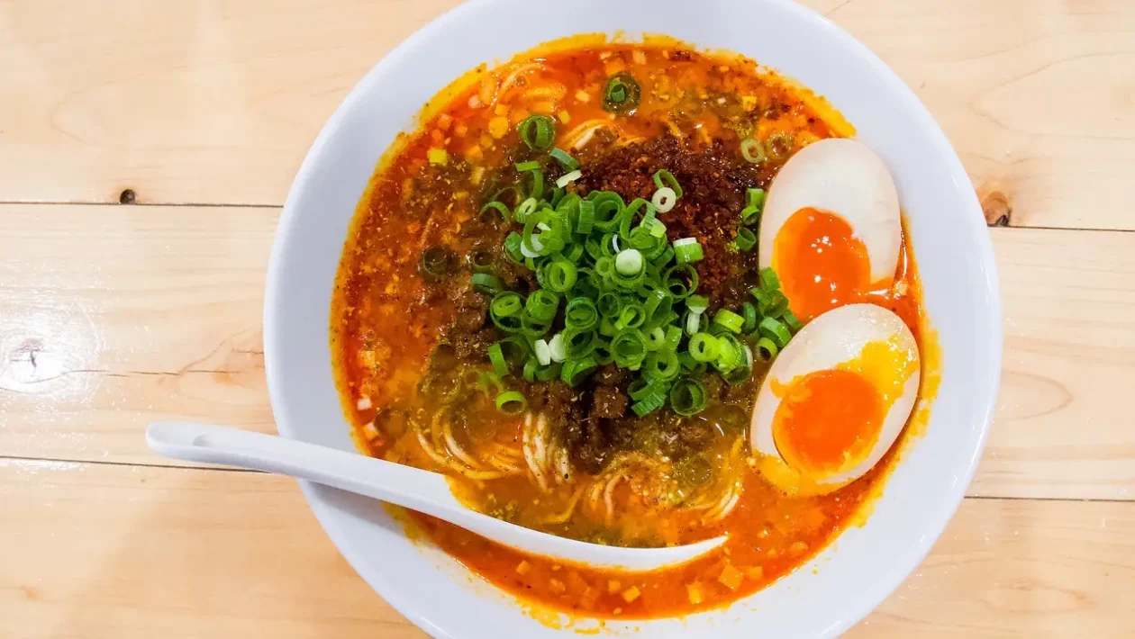 Japonský ramen: Tajemství chutného a obklopujícího vývaru