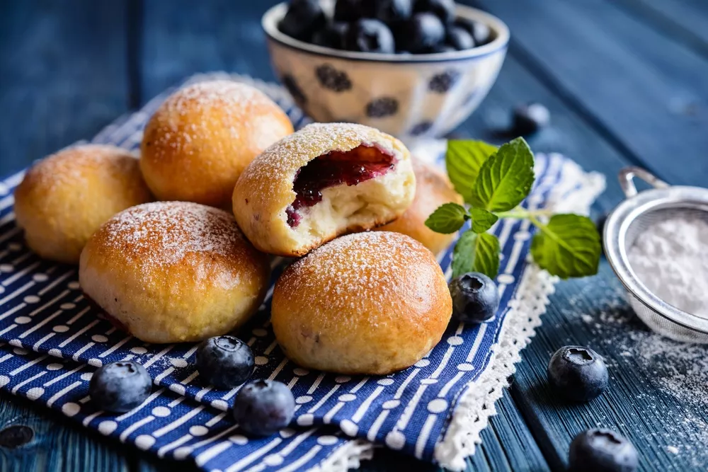 Tyto kyselé housky tání v ústech. Jednoduchý recept a chuť jako od babičky