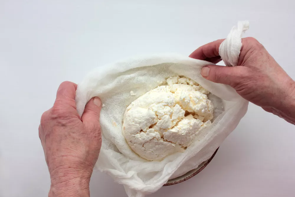 Recept na chutný domácí tvaroh. Nepříte se k zakoupenému